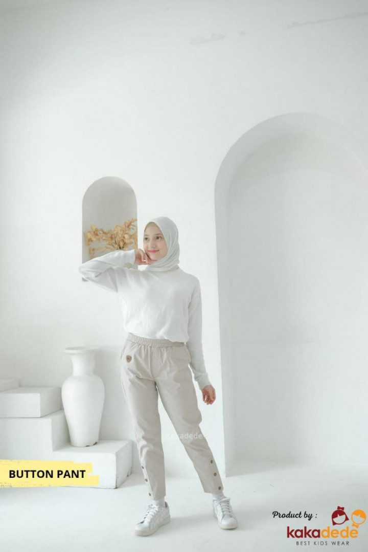 BUTTON PANTS CHINOS BY KAKADEDE