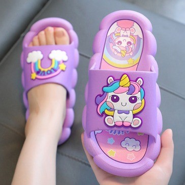 UNICORN CURLY SLIP ON